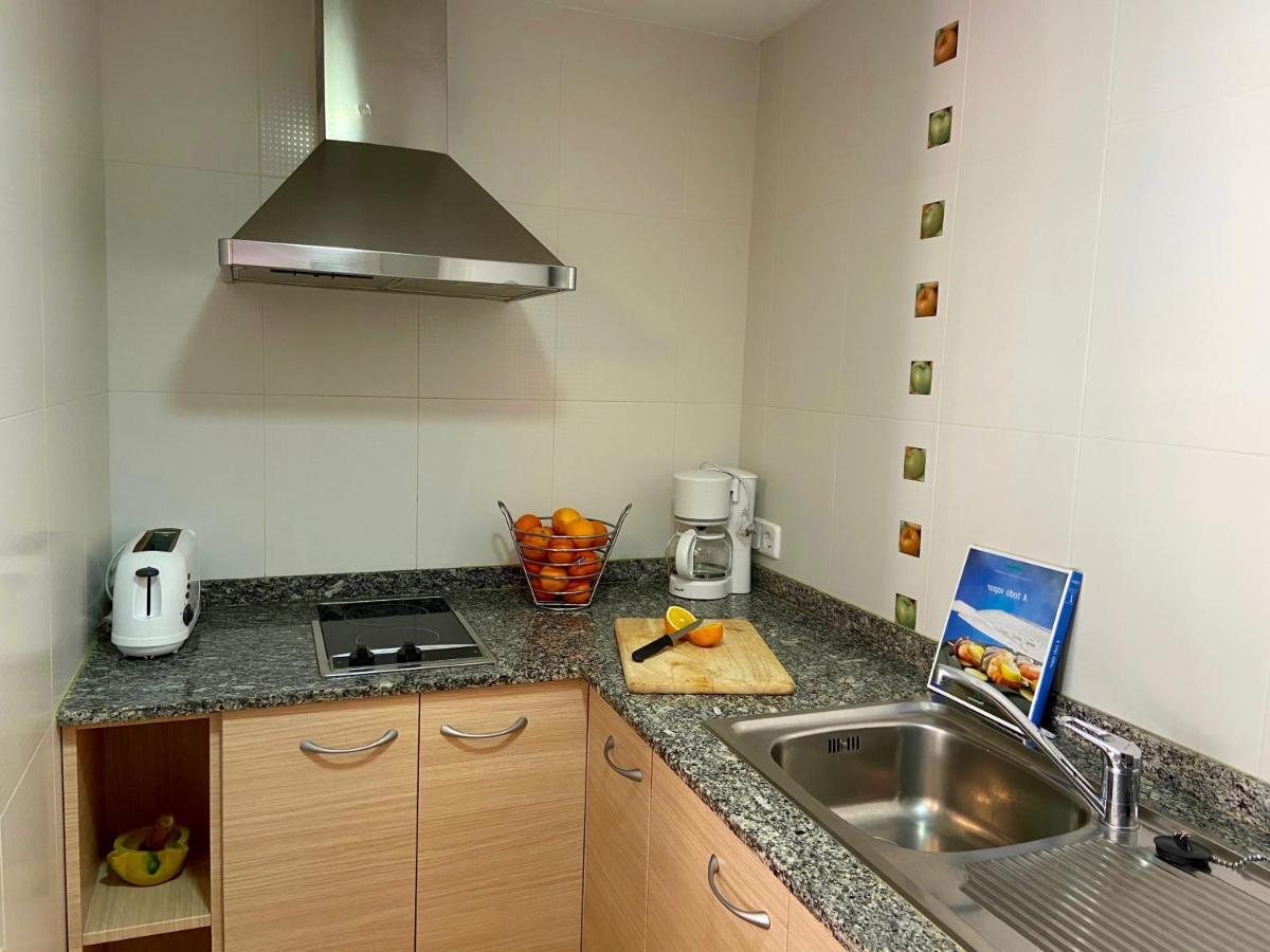 Apartamentos Aquarium. 150 Metros Playa. Росес Екстер'єр фото